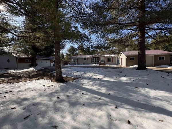W6449 OLD LAKE LANE, Shawano, WI 54166