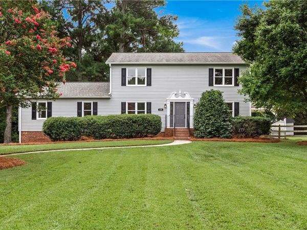 1650 W Clemmonsville Road , Winston-Salem, NC 27127