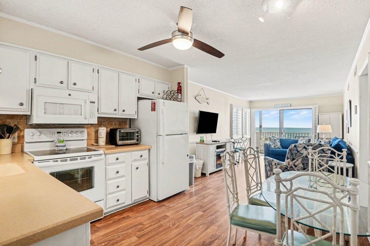 6302 N Ocean Boulevard Photo 10