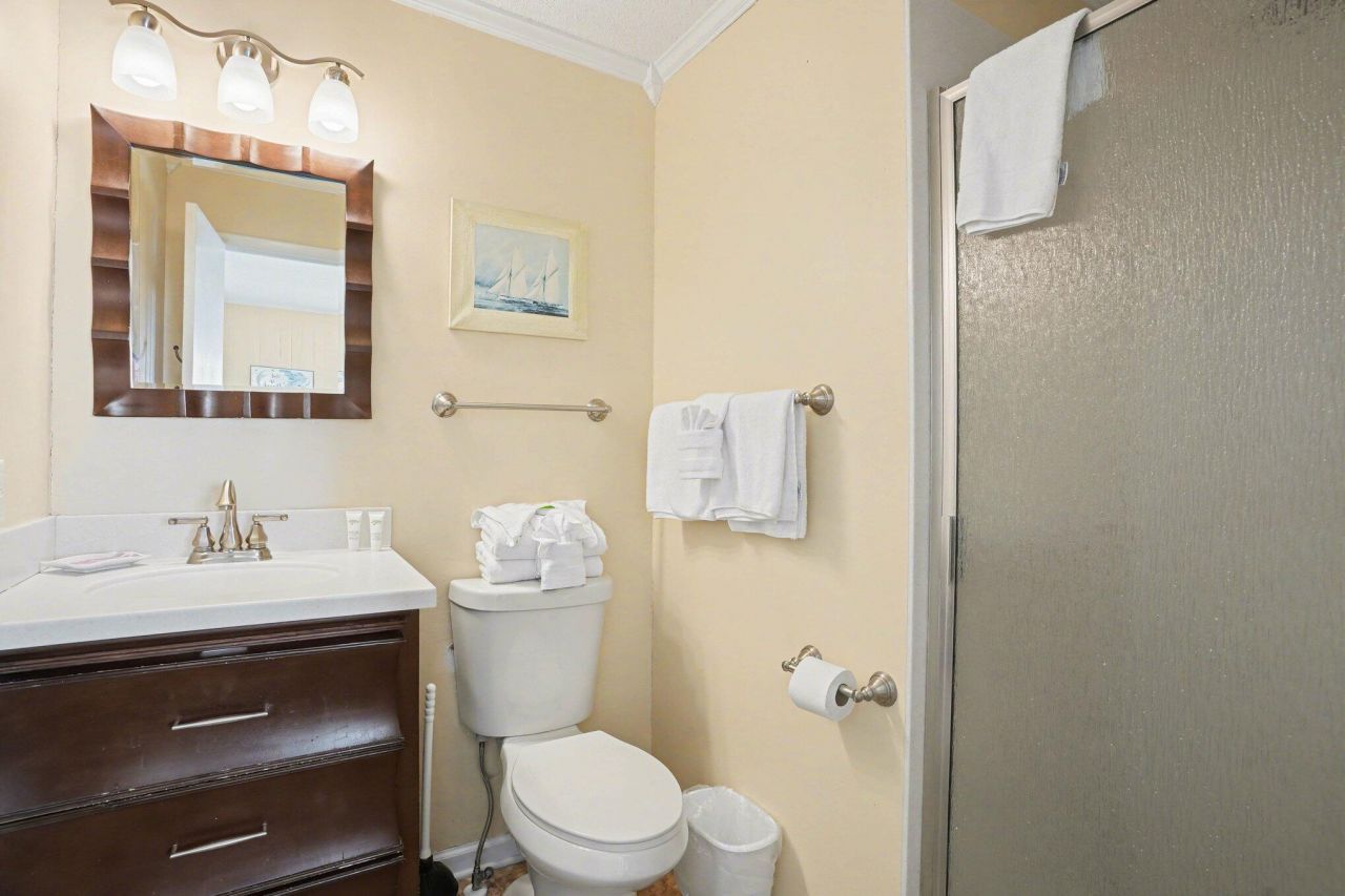 6302 N Ocean Boulevard Photo 12