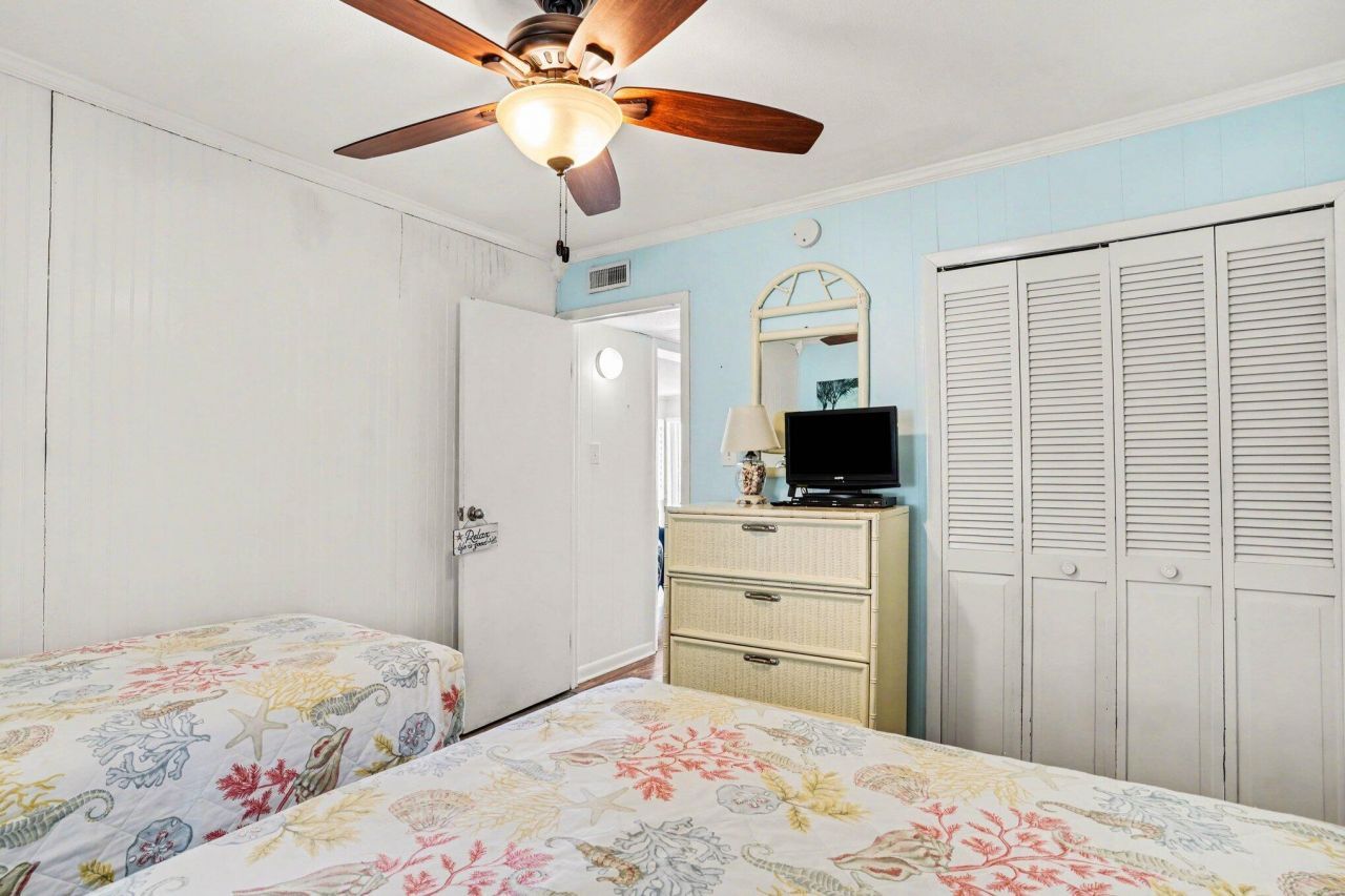 6302 N Ocean Boulevard Photo 15