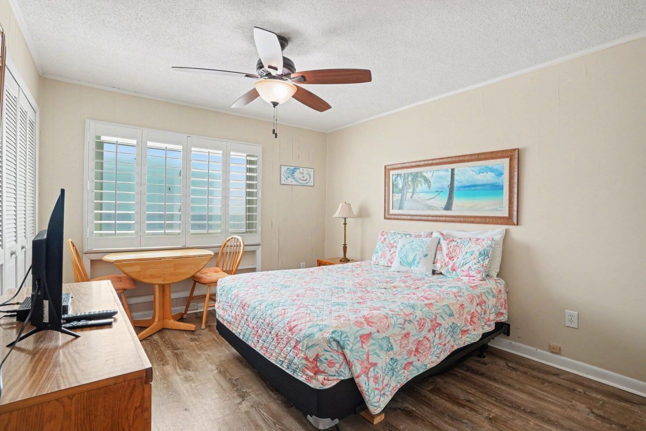 6302 N Ocean Boulevard Photo 17