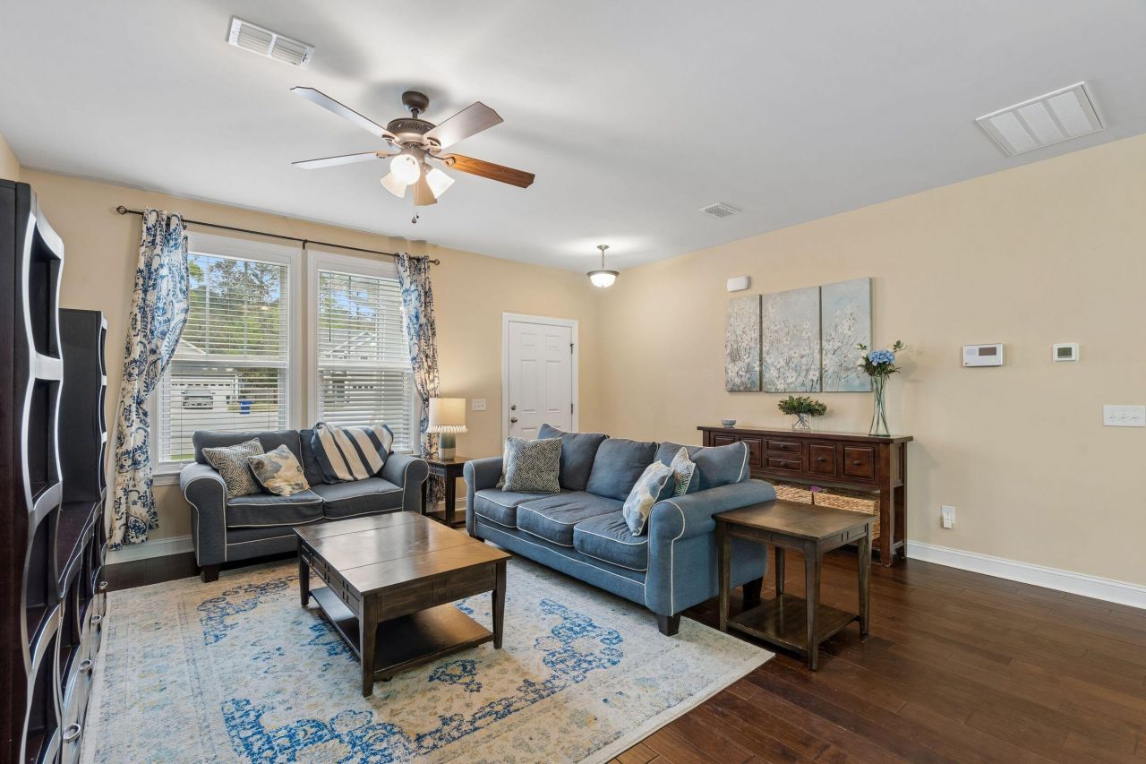 3122 Harding Court Photo 10