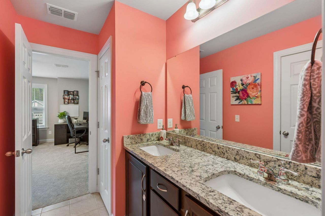 3122 Harding Court Photo 37