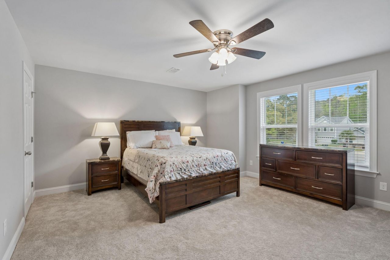 3122 Harding Court Photo 40