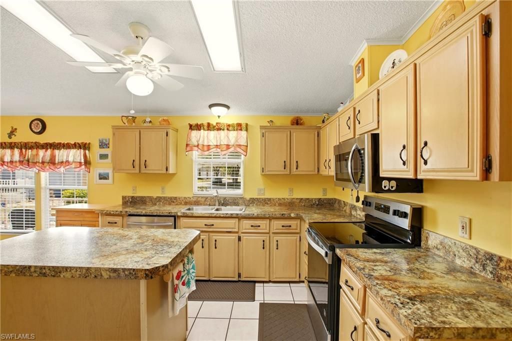 19868 Frenchmans Ct , North Fort Myers, FL 33903 Photo