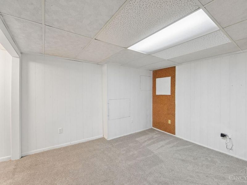 9231 Coogan Drive, Colerain Township, OH 45231 Photo 25