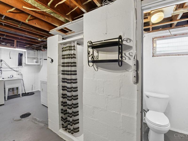 9231 Coogan Drive, Colerain Township, OH 45231 Photo 28