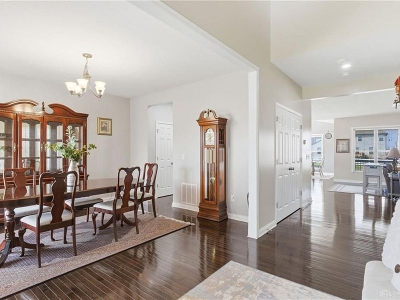 1149 Asbury Court, Beavercreek Township, OH 45385 Photo 6