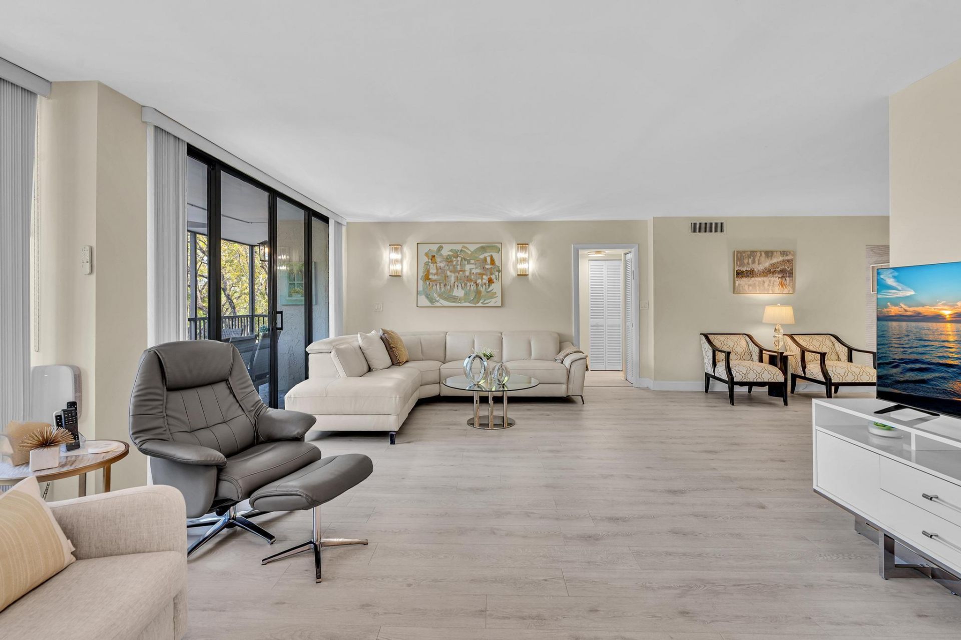 2804 N 46th Avenue, Unit C330, Hollywood, FL 33021 Photo