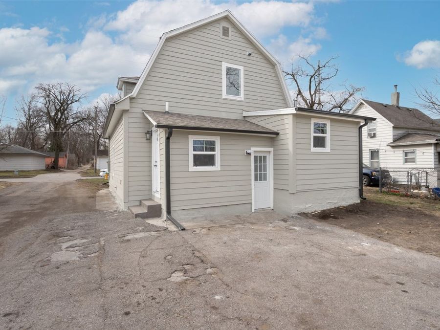 Property Image 11