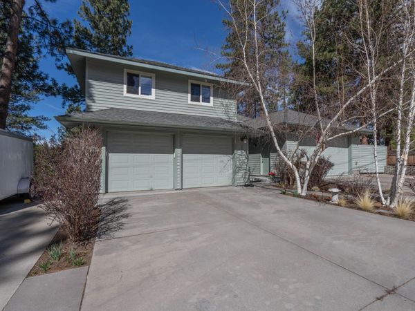 60655 River Bend Drive, Bend, OR 97702