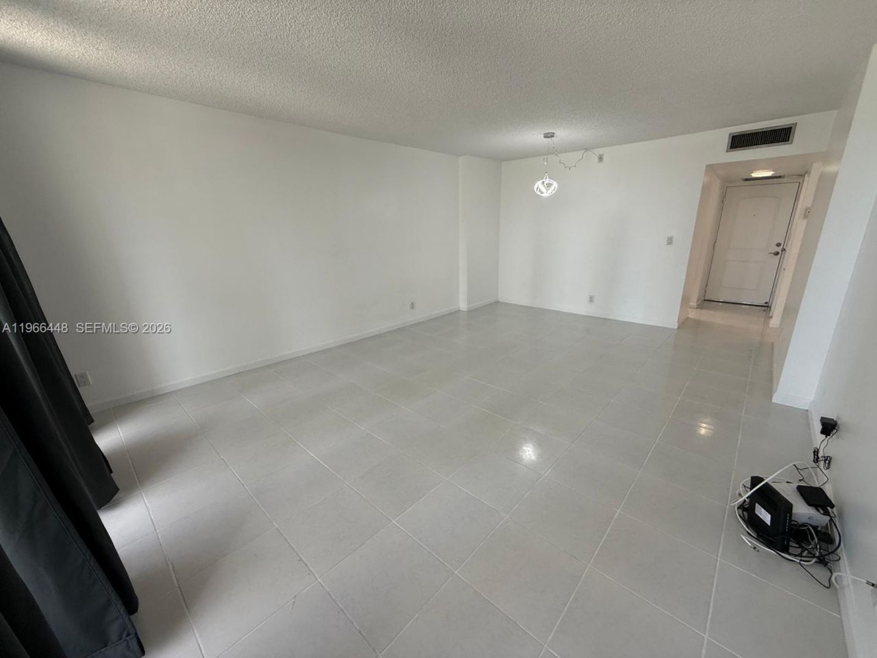 100 Bayview Dr, Unit 412, Sunny Isles Beach, FL 33160 Photo