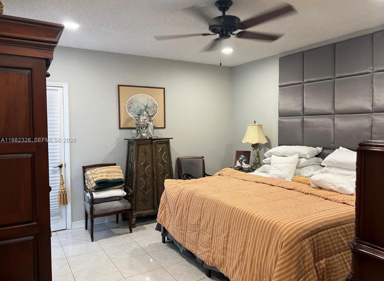 2190 SW 22 Terrace , Miami, FL 33145 Photo