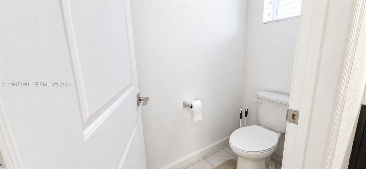 2370 SE 15th St, Homestead, FL 33035 Photo
