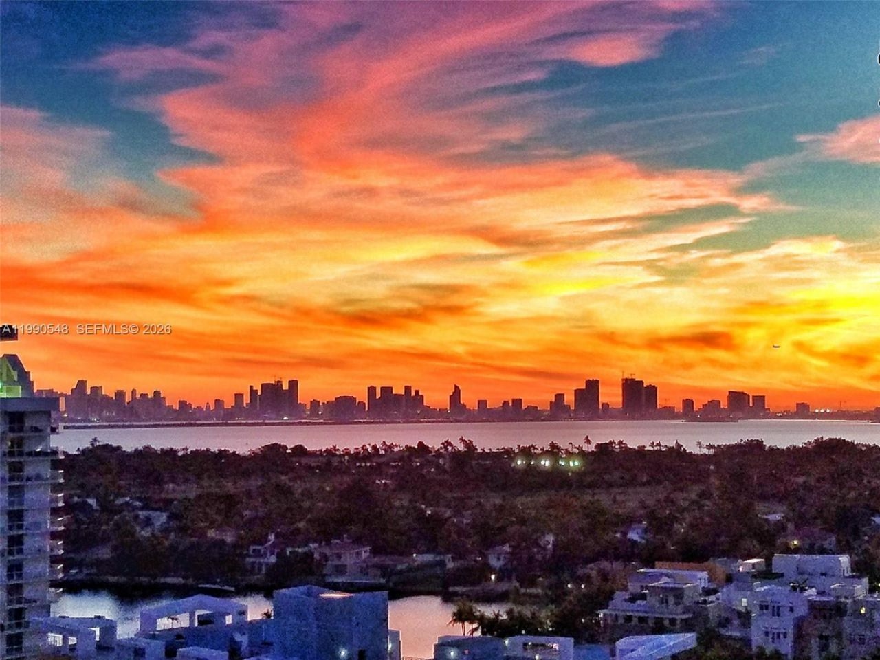 6039 Collins Ave, Unit 1431, Miami Beach, FL 33140 Photo