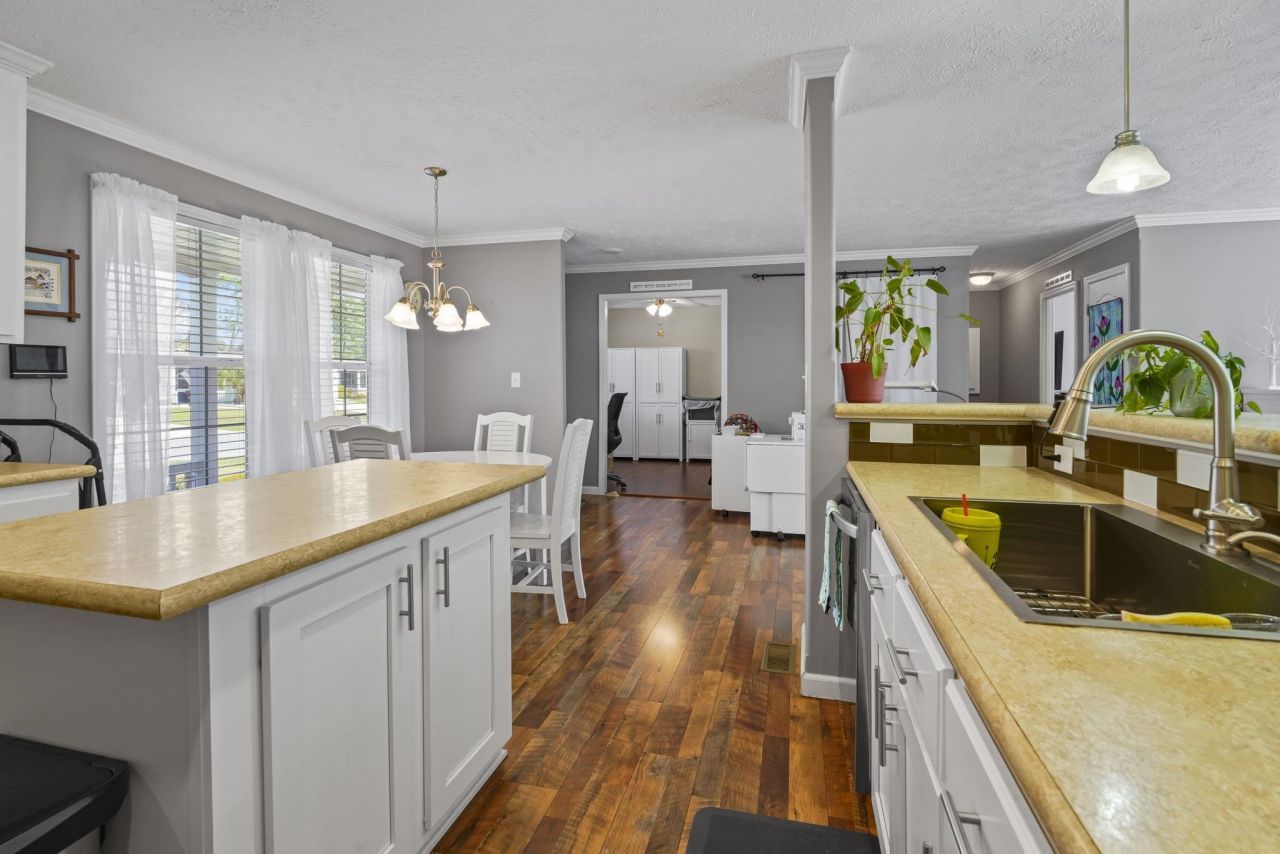 1141 Merrymount Dr. Photo 21