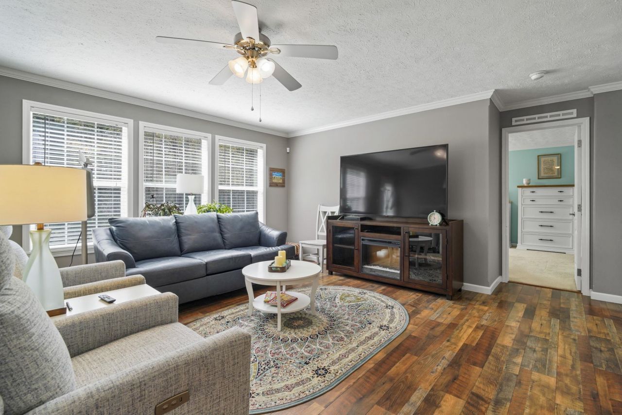 1141 Merrymount Dr. Photo 29