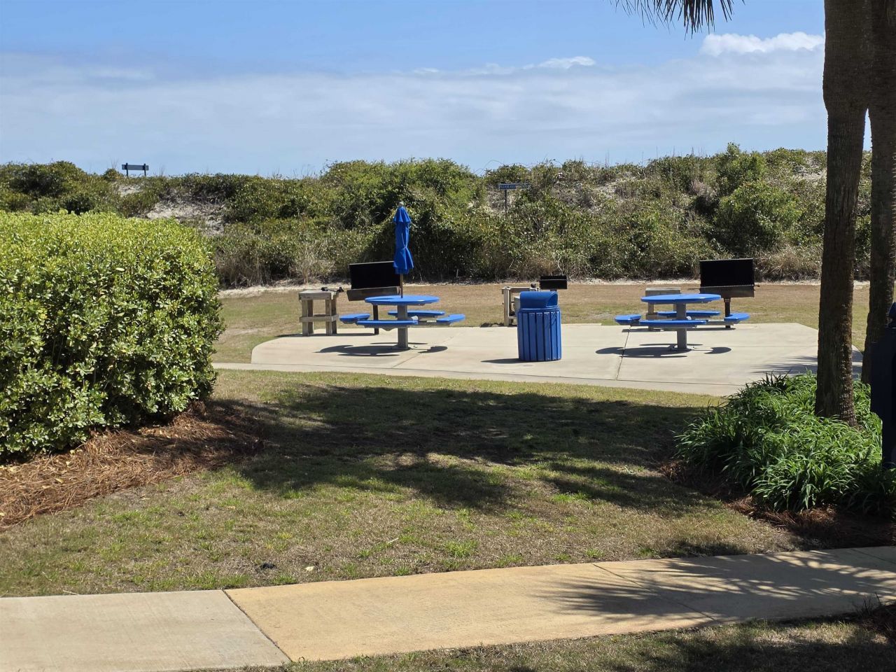 741 Retreat Beach Circle Photo 19