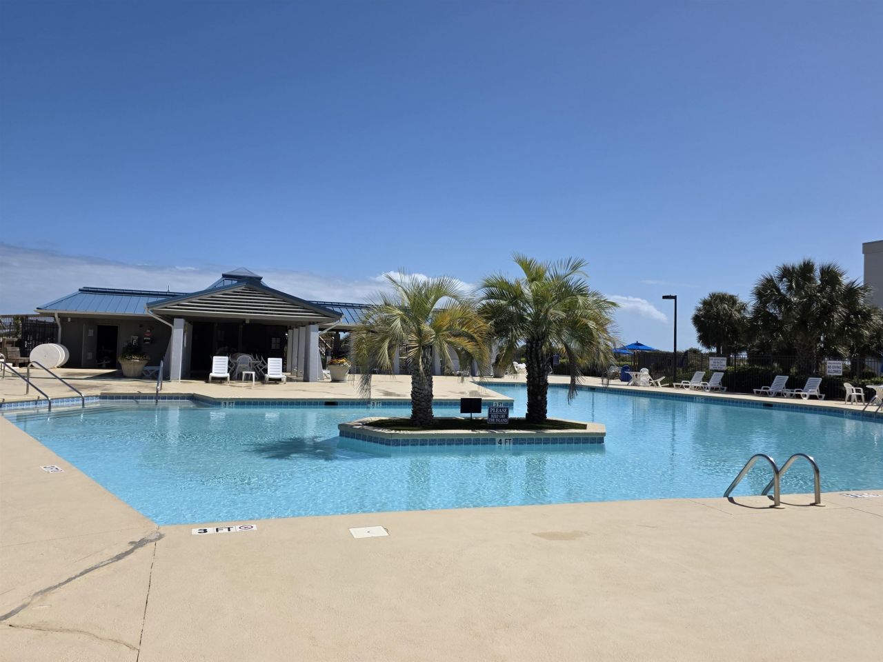 741 Retreat Beach Circle Photo 21