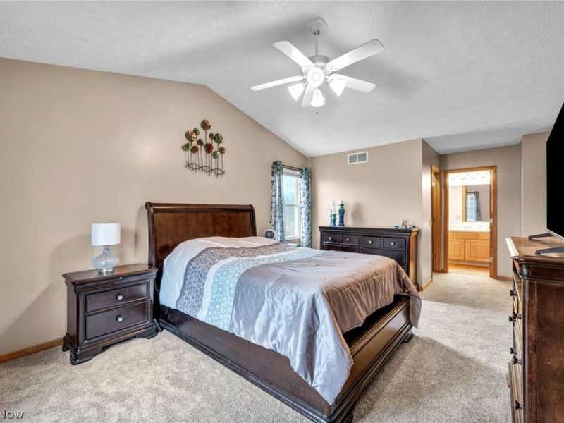 5704 Halwick Drive, Ravenna, OH 44266 Photo 23