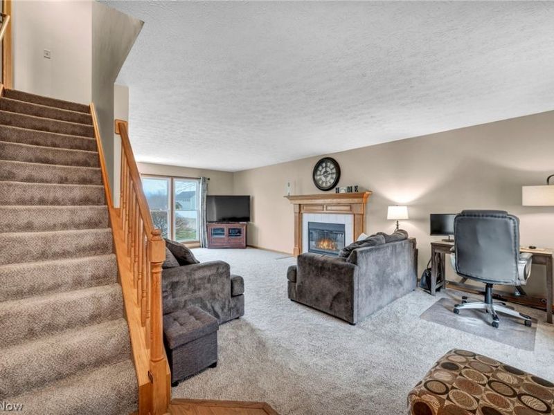 5704 Halwick Drive, Ravenna, OH 44266 Photo 7