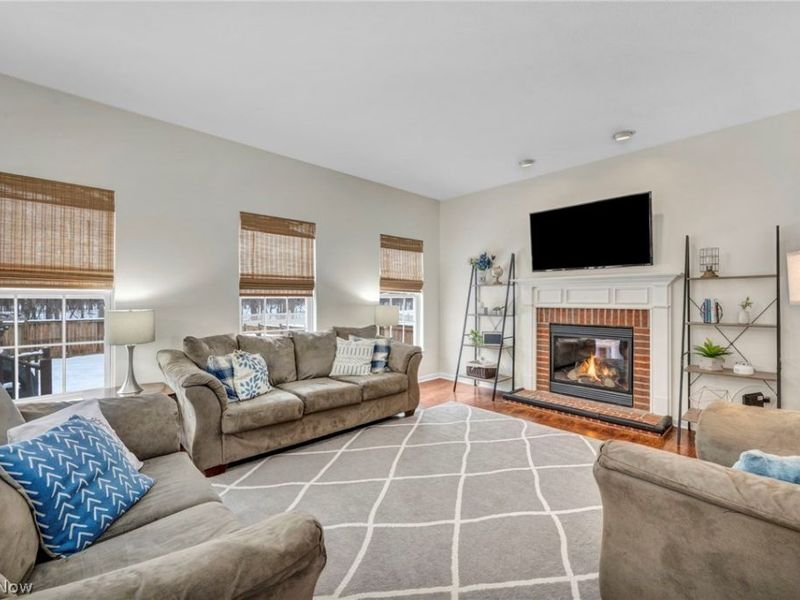 5247 Otten Road, North Ridgeville, OH 44039 Photo 3