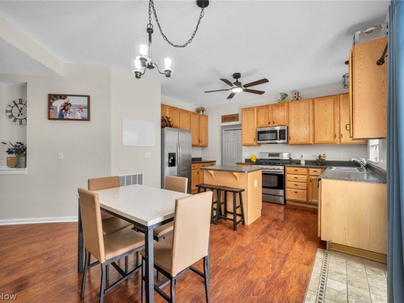 5247 Otten Road, North Ridgeville, OH 44039 Photo 5