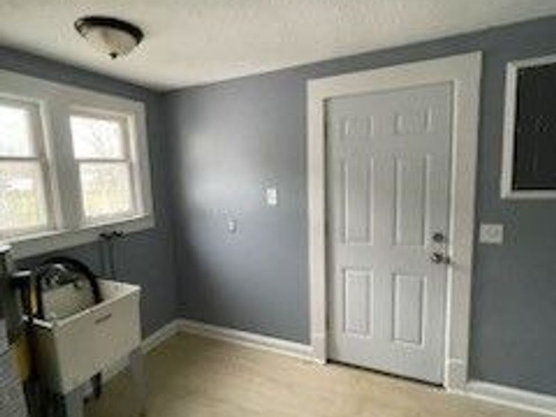 12201 Erwin Avenue, Cleveland, OH 44135 Photo 14