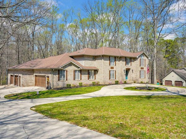 245 The Woods, Bedford, IN 47421