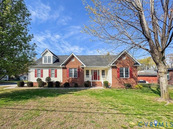 206 N Marion Avenue , Hopewell, VA 23860