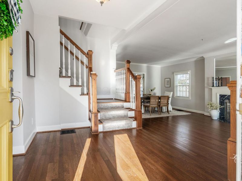 2695 Henthorn Road, Upper Arlington, OH 43221 Photo 5