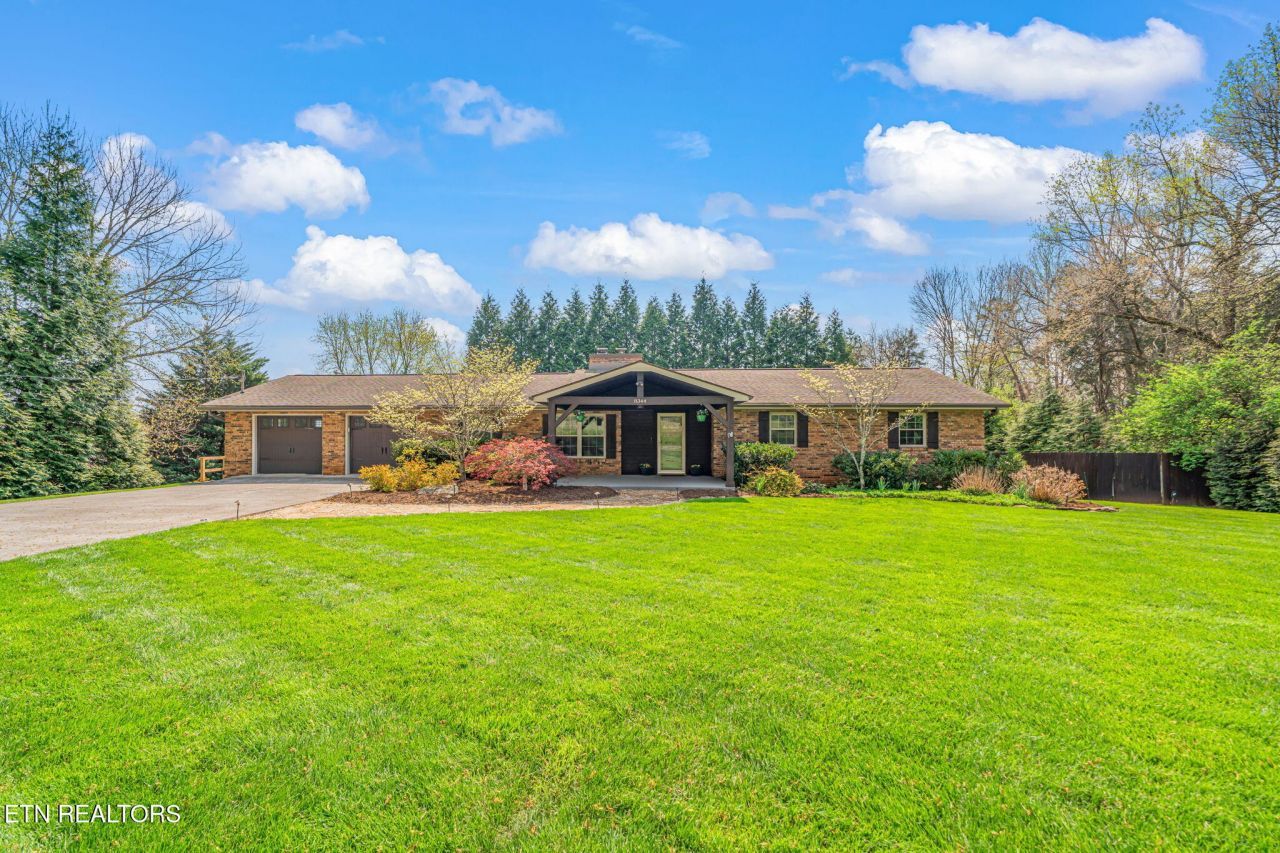 8344 Nubbin Ridge Rd, Knoxville, TN 37923 Main Photo