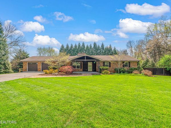 8344 Nubbin Ridge Rd, Knoxville, TN 37923