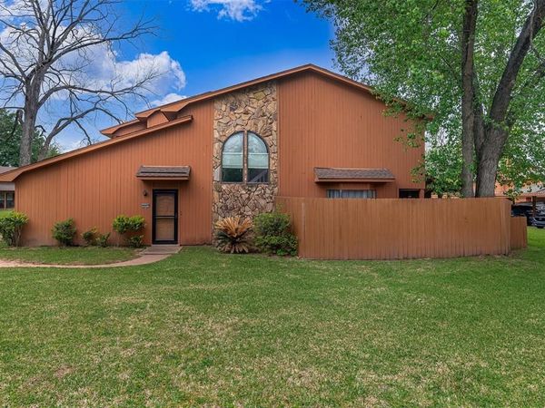 3401 Stonebrook Place , Shreveport, LA 71105