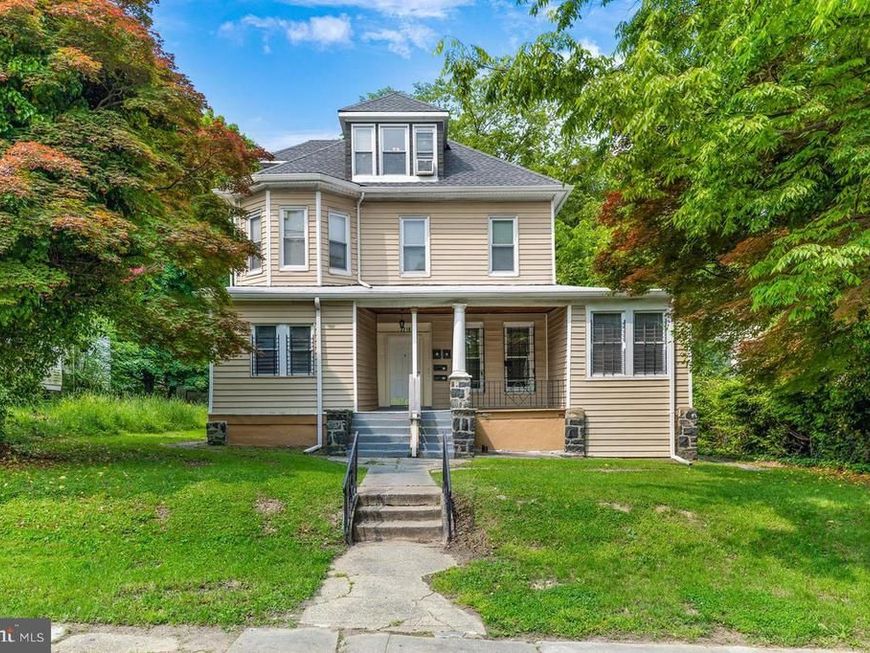 2218 Roslyn Avenue , Baltimore, MD 21216 Main Photo