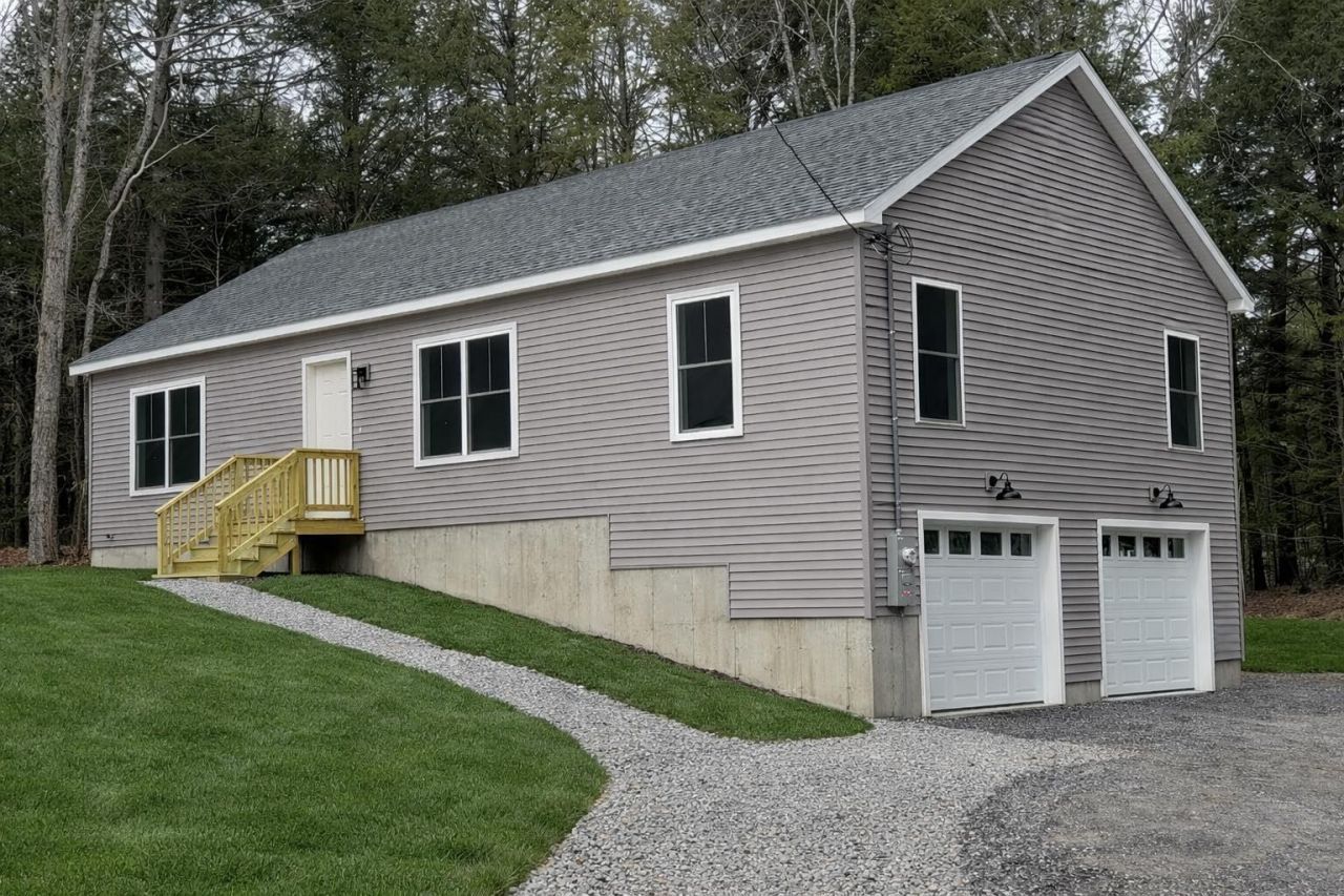 60 Edge Hill Road, Limerick, ME 04048 Main Photo