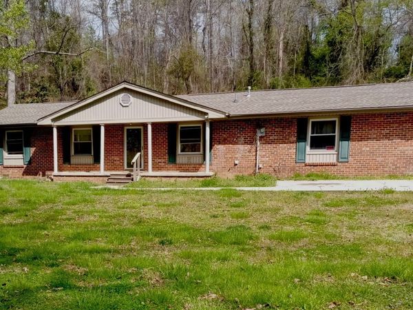 205 Park Dr, Dayton, TN 37321
