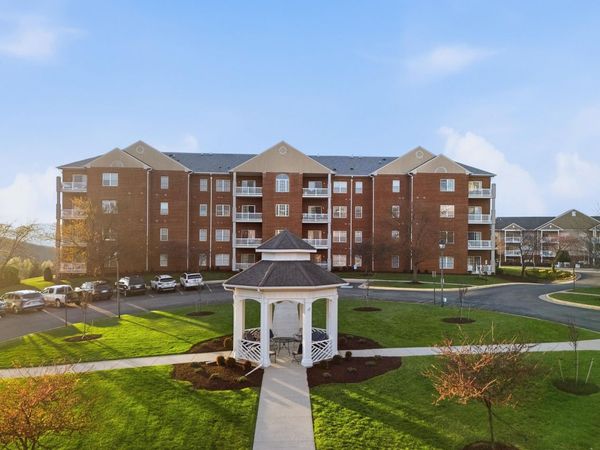 4434 Pheasant Ridge RD , Unit 105, Roanoke, VA 24014