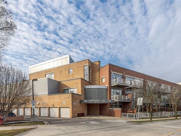 322 E Harrison Avenue, Royal Oak, MI 48067