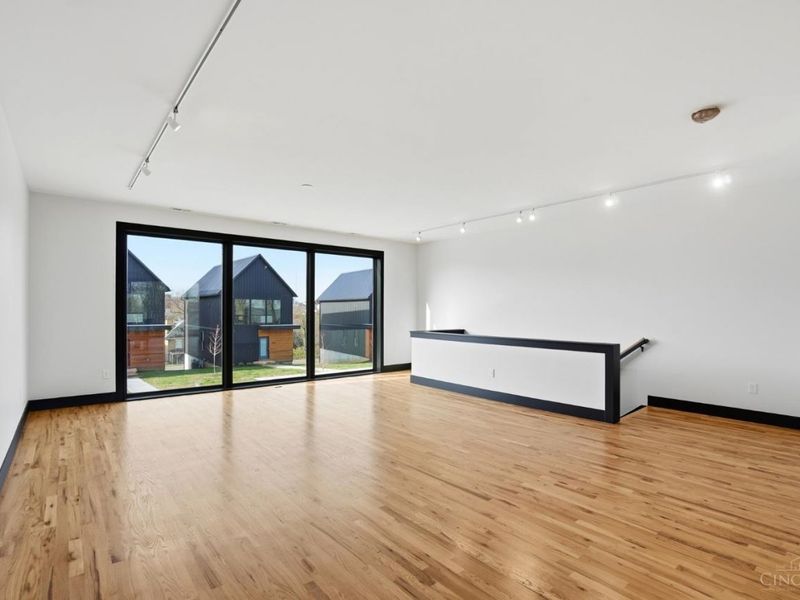 3549 Eden Avenue, Cincinnati, OH 45229 Photo 6