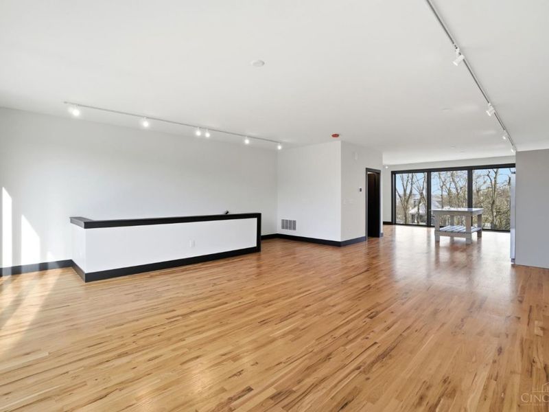 3549 Eden Avenue, Cincinnati, OH 45229 Photo 9