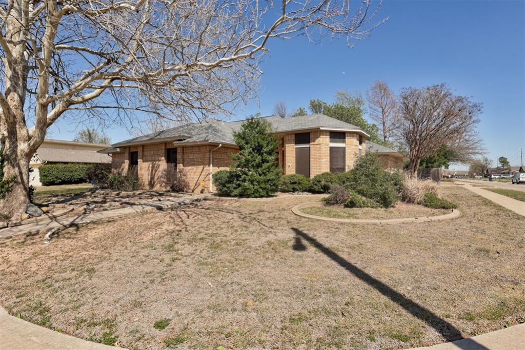 13328 Eastvalley Road, Oklahoma City, OK 73170 Main Photo