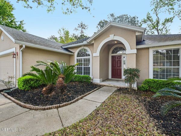 12511 WAGES Way E, Jacksonville, FL 32218