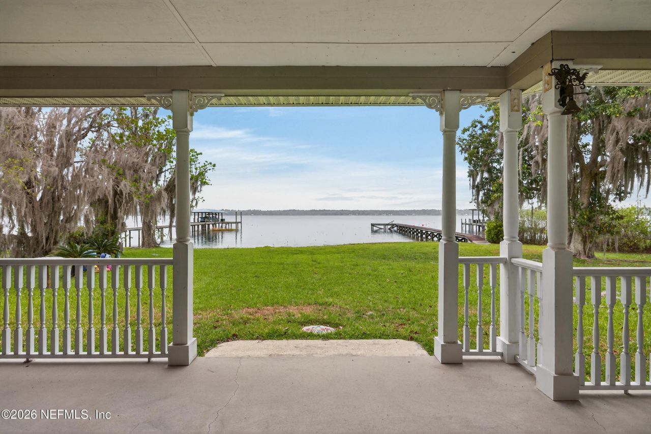 209 Beach Drive, Florahome, FL 32140 Photo