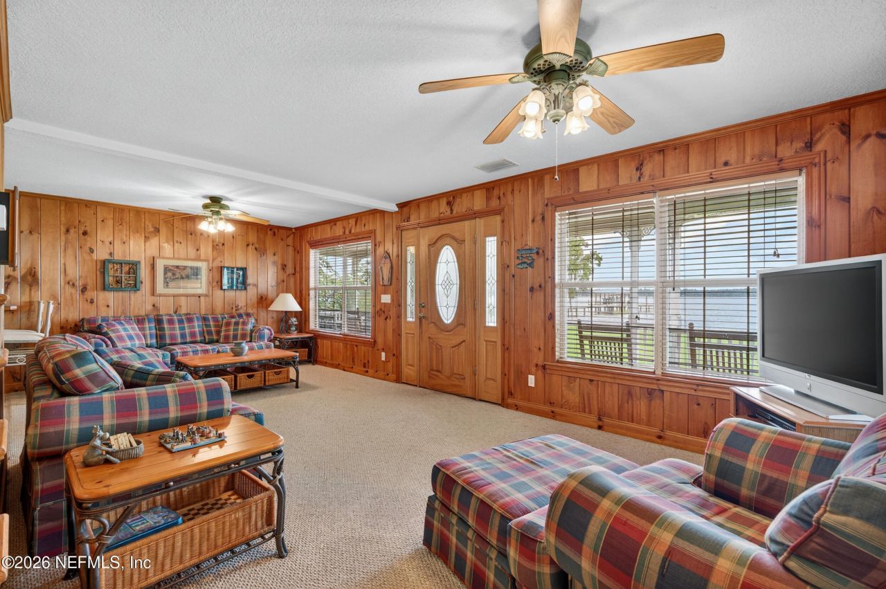 209 Beach Drive, Florahome, FL 32140 Photo