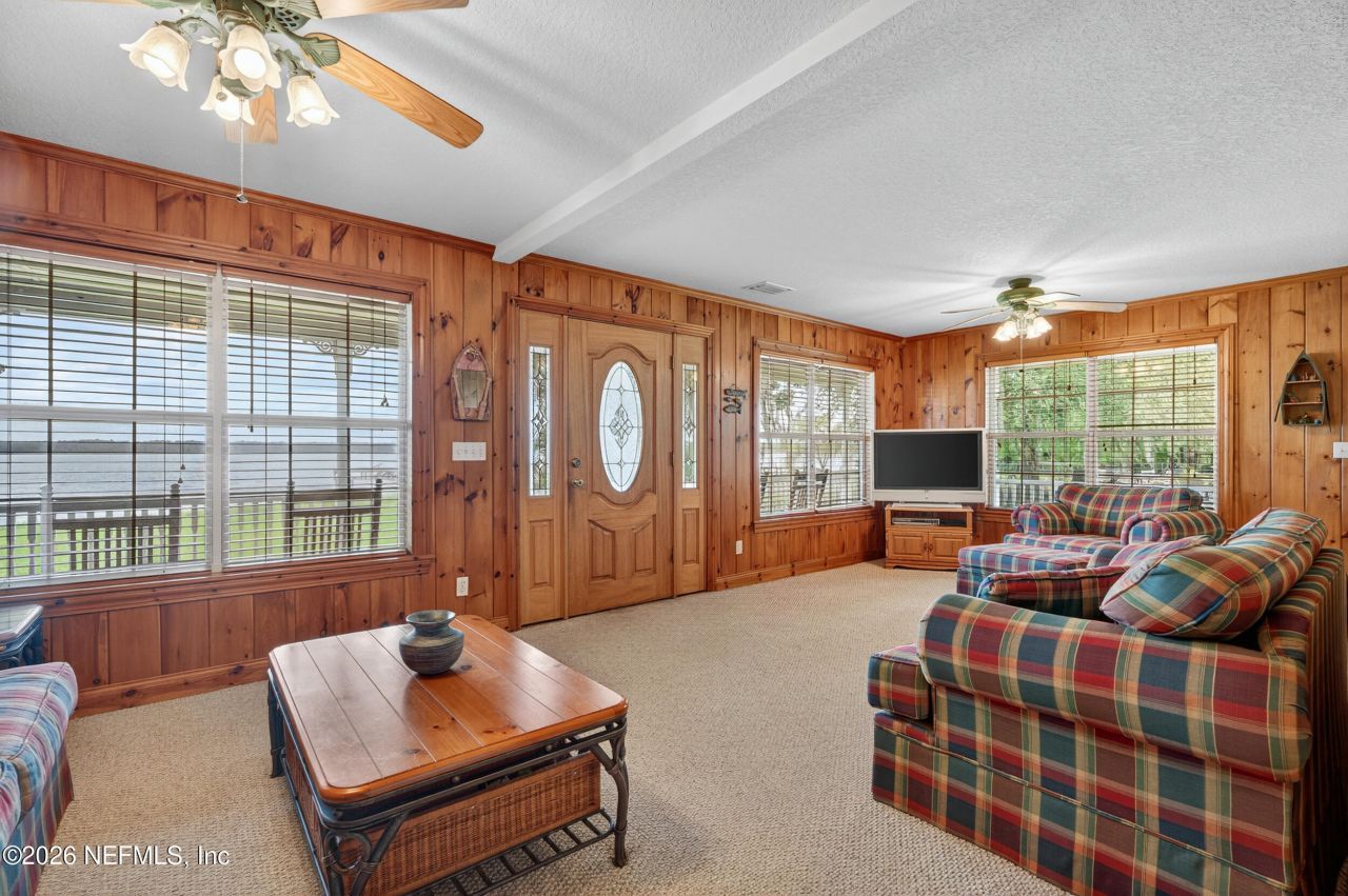 209 Beach Drive, Florahome, FL 32140 Photo