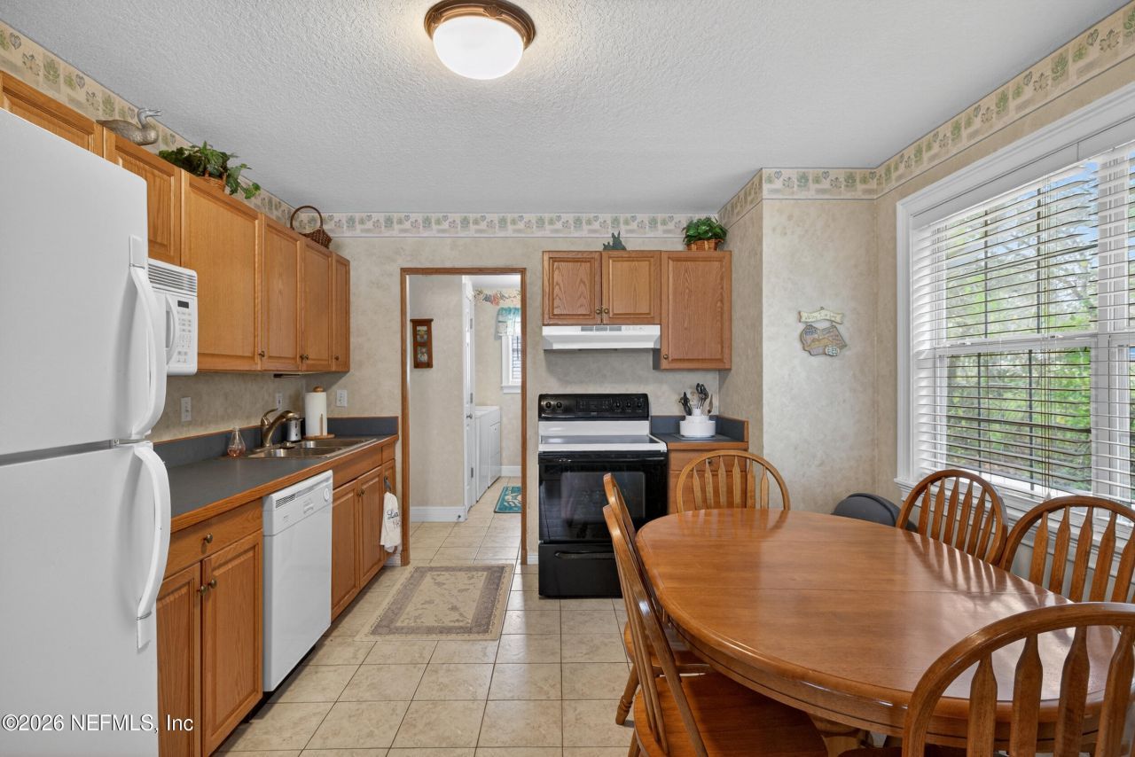 209 Beach Drive, Florahome, FL 32140 Photo