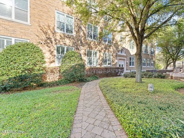 2525 COLLEGE Street, Unit 2304, Jacksonville, FL 32204