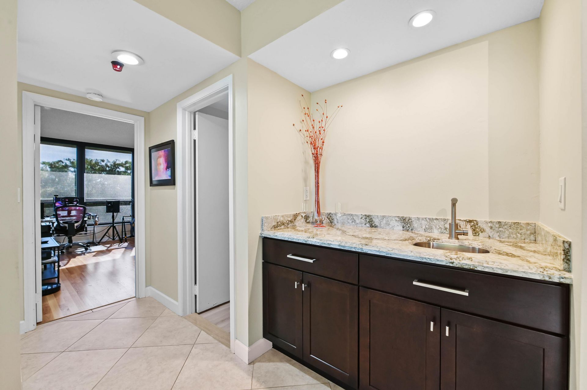 5951 Wellesley Park Drive, Unit Apt 702, Boca Raton, FL 33433 Photo